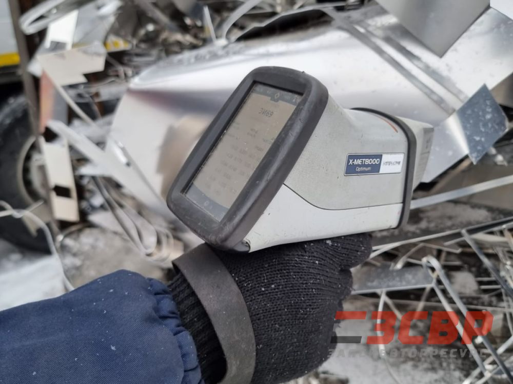 X-MET 8000 (Великобритания)